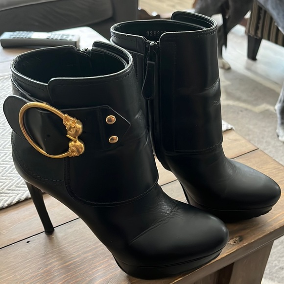 Black Alexander McQueen Boots size 37.5 - Picture 1 of 6